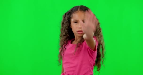 Zastavte Ruku Dětský Portrét Zelená Obrazovka Hněvem Bez Emoji Znamení — Stock video
