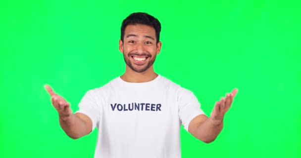 Volunteer Schließen Sie Sich Uns Und Mann Auf Green Screen — Stockvideo
