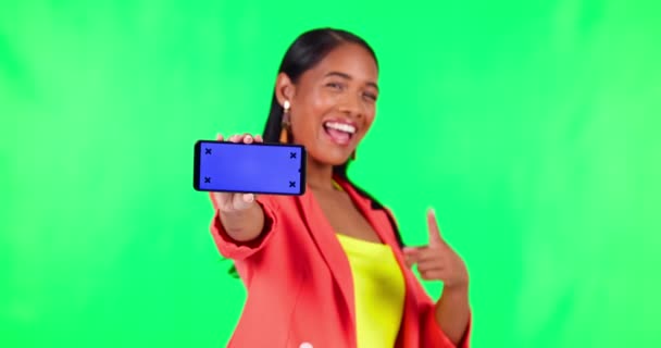 Teléfono Negocios Mujer Señalando Pantalla Verde Presentación Espacio Publicitario Para — Vídeos de Stock