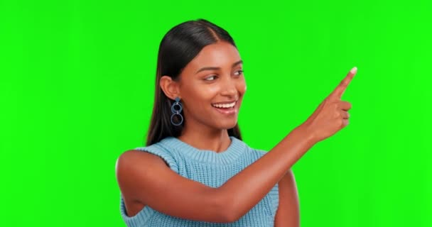 Glücklich Frau Mit Handbewegung Für Liste Und Gegen Eine Grüne — Stockvideo