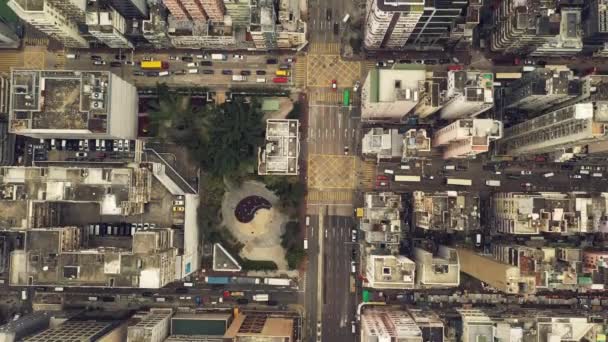 Vista Aérea Superior Horizonte Ciudad Edificios Tráfico Por Carretera Ciudad — Vídeo de stock