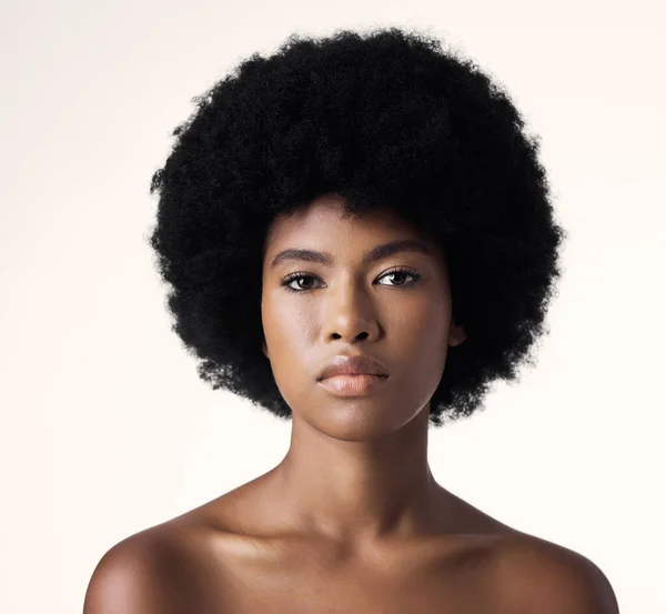 Skönhet Hudvård Och Porträtt Svart Kvinna Med Afro Kosmetika Och — Stockfoto