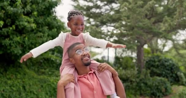 Ayah Yang Bahagia Anak Anak Dan Kuda Kudaan Taman Taman — Stok Video