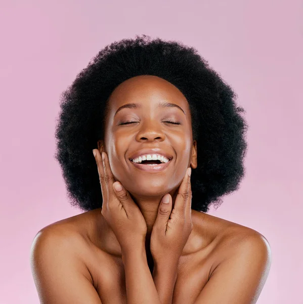 Grappig Schoonheid Zwarte Vrouw Met Huidverzorging Dermatologie Make Tegen Een — Stockfoto