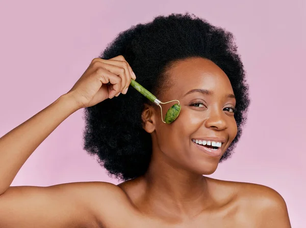 Happy Skincare Portrait Black Woman Jade Roller Facial Massage Treatment — Stock Photo, Image