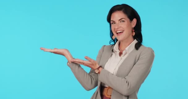 Portret Kobieta Biznesu Ręce Aby Pokazać Wybór Lub Możliwość Transakcji — Wideo stockowe