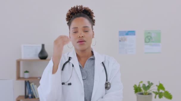 Gezondheidszorg Fout Gezicht Van Vrouwelijke Arts Zonder Crisis Hoofdpijn Tijdens — Stockvideo
