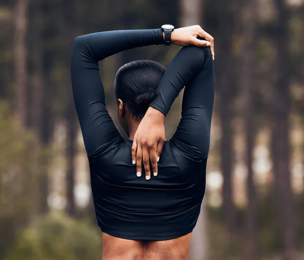 Stretching Armar Fitness Och Rygg Kvinna Naturen För Träning Träning — Stockfoto