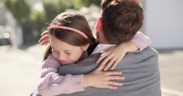 Dad Girl Hug School Street Outdoor Bonding Happy Together Father — Stock Video