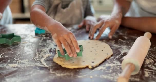 Pâte Biscuits Les Mains Cuisson Les Gens Dans Cuisine Avec — Video