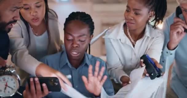 Empresarial Multitarefa Mulher Negra Com Estresse Equipe Caos Com Prazo — Vídeo de Stock