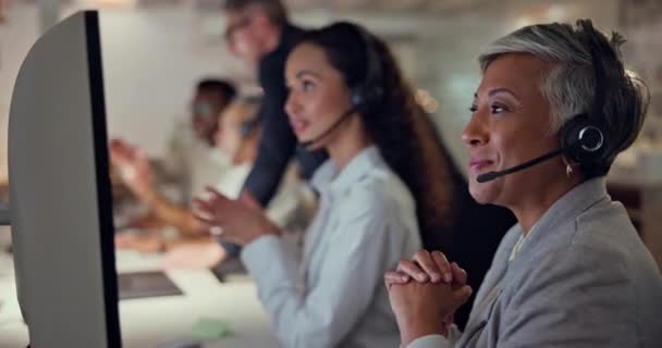 Call Center Kobieta Obsługa Klienta Komputerze Dla Wsparcia Telekomunikacyjnego Kontakt — Wideo stockowe