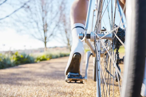 Крупный План Открытый Велосипедист Фитнесом Велоспортом Велнес Здоровьем Путешествиями Выступлениями — стоковое фото