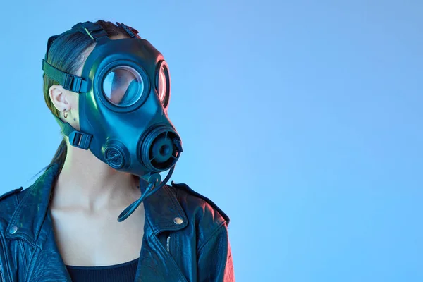 Mockup Protection Woman Gas Mask Breathing Equipment Air Pollution Blue — Stock Photo, Image