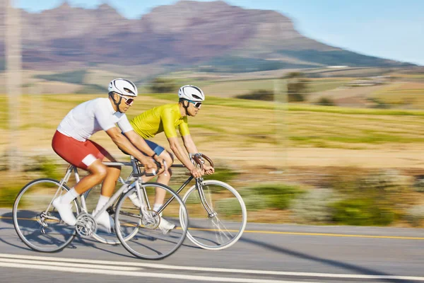 Ποδήλατο Αγώνα Τους Φίλους Και Δρόμο Κίνηση Θαμπάδα Την Ταχύτητα — Φωτογραφία Αρχείου