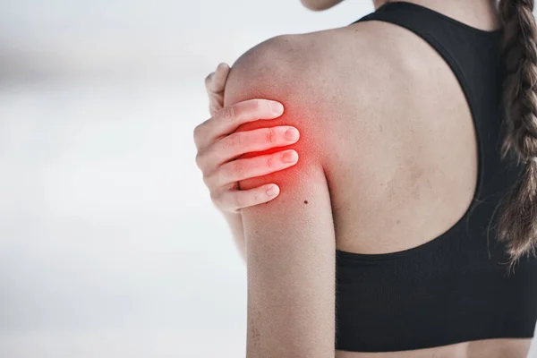 Woman Shoulder Pain Exercise Injury Red Overlay Workout Outdoor Fibromyalgia — Stock Photo, Image