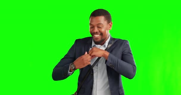 Pulgares Hacia Arriba Negocio Hombre Negro Emocionado Pantalla Verde Para — Vídeos de Stock