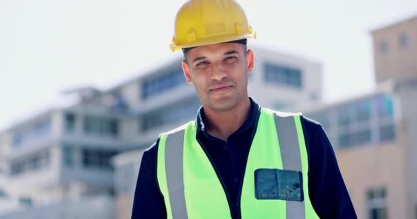 Construcción Industrial Cara Feliz Hombre Ciudad Para Inspección Edificios Ingeniería — Vídeo de stock