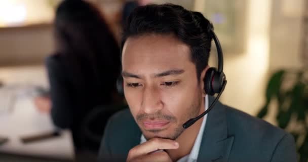 Call Center Listen Man Headset Customer Service Advice Crm Лицо — стоковое видео