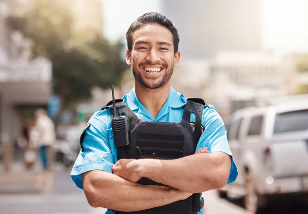 Biztonsági Biztonsági Tiszt Boldog Portré Emberről Szabadban Járőrözni Őrözni Figyelni — Stock Fotó