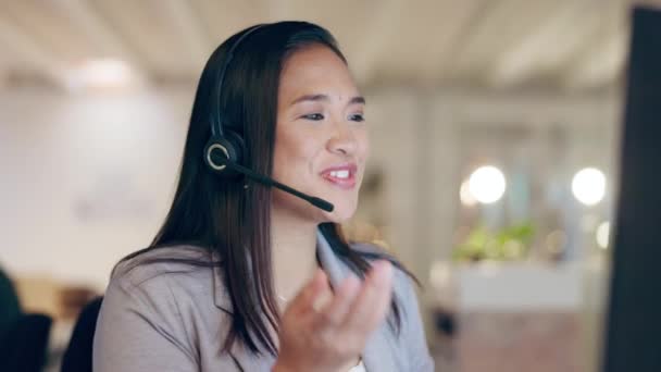 Müşteri Hizmetleri Bilgisayarı Görüntülü Konuşma Mutlu Kadın Danışmanlığı Sanal Teknik — Stok video