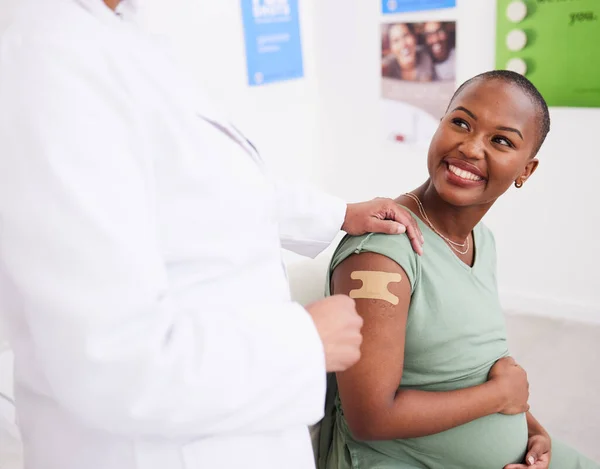Cuidados Saúde Vacina Mulher Grávida Com Médico Apoio Segurança Consultoria — Fotografia de Stock