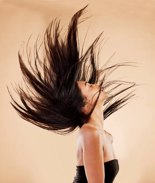Жінка Волосся Повітрі Краса Косметикою Кератинове Лікування Блиск Ізольовані Студійному — стокове фото