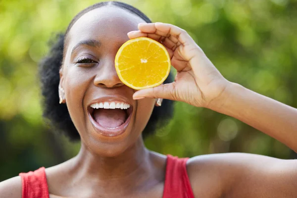 Boldog Fekete Arc Narancs Vitamin Természetes Táplálkozás Vagy Citrusfélék Étrend — Stock Fotó