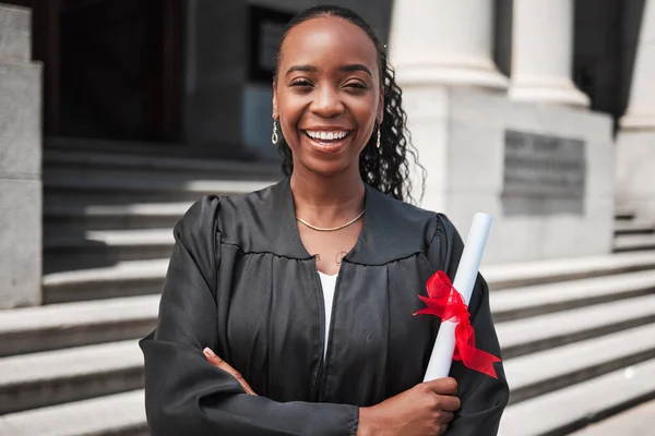 Retrato Mulher Negra Graduação Diploma Celebração Educação Universitária Com Sucesso — Fotografia de Stock