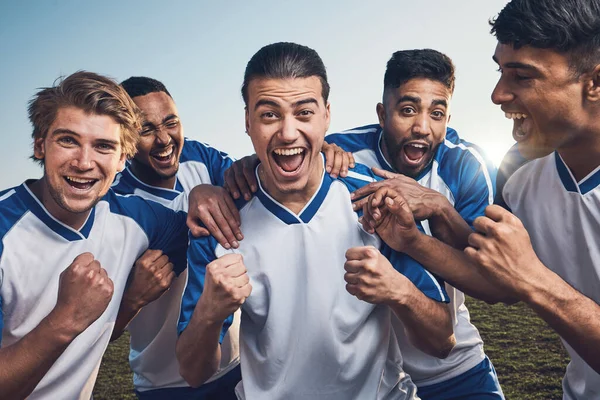Ganar Gol Jugador Fútbol Con Equipo Retrato Felicidad Los Hombres —  Fotos de Stock