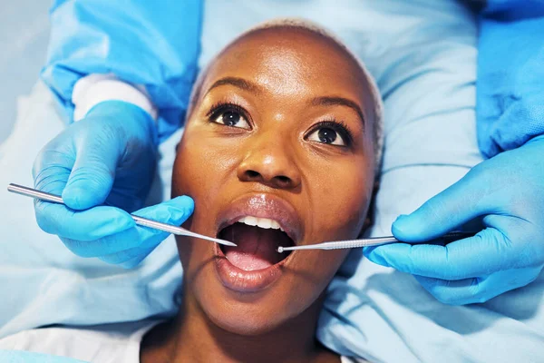 Dental Surgeon Woman Tools Mouth Clinic Cavity Teeth Whitening Helping — Stock Photo, Image