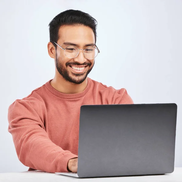 Laptop Man Glasses Studio White Background Programming Digital Code Happy — Stock Photo, Image