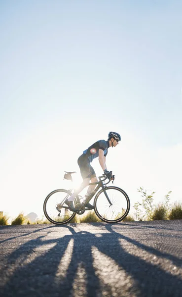 Berg Sport Och Manlig Cyklist Cykling Cykel Träning För Ras — Stockfoto