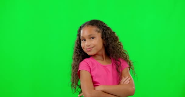 Happy Πρόσωπο Και Παιδί Στούντιο Πράσινη Οθόνη Που Ποζάρει Casual — Αρχείο Βίντεο