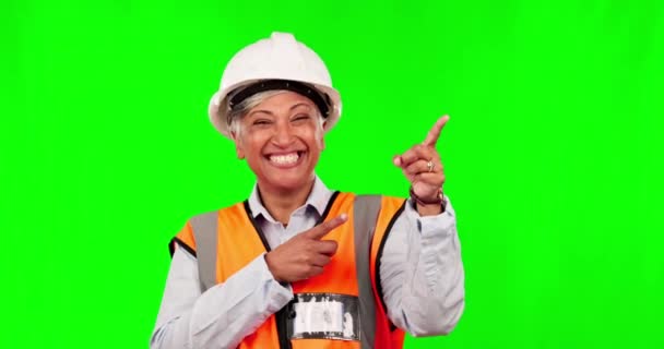 Zelená Obrazovka Starší Šťastná Žena Nebo Ukazující Stavební Novinky Informace — Stock video