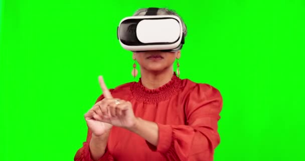 緑の画面と統合上のVr 眼鏡や女性 ユーザー体験や回避やハイテクでプレス スタジオの背景に3Dソフトウェアの仮想現実 デジタル世界とビジネスの人 — ストック動画