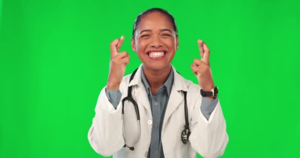 Yüzü Kadını Doktoru Parmakları Çapraz Olsun Yeşil Ekran Sağlık Hizmetleri — Stok video