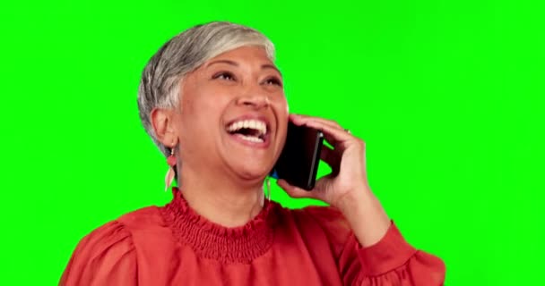 Appel Téléphonique Femme Heureuse Âgée Sur Écran Vert Pour Conversation — Video