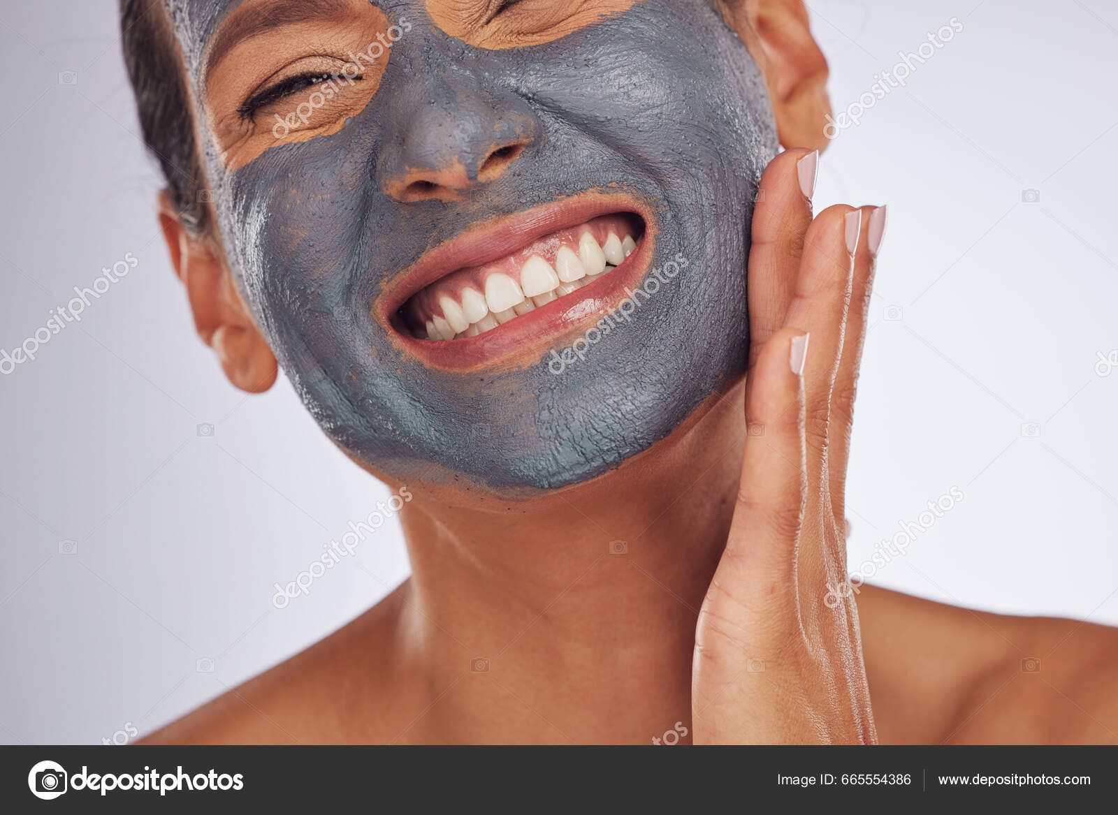 Masque facial  Studio Dentaire