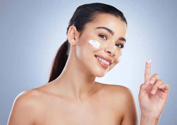 Portrait Skincare Happy Woman Face Cream Studio Aging Wellness Hydration — Stock Photo, Image