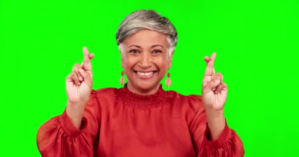 Fingers Crossed Happy Portrait Woman Green Screen Hope Good Luck — Stock Video