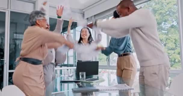 Business People Throw Papers Meeting Success Winning Celebration News Goals — Stock Video