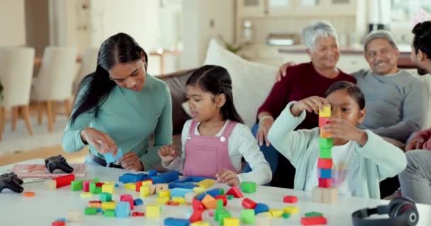 Otthon Család Építőkockák Gyermekekkel Játék Boldogság Minőségi Időt Pihenjen Szerető — Stock videók