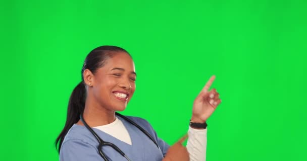 Kadın Doktor Yeşil Ekranda Dans Eden Komik Hareketli Yüzlü Mekanı — Stok video