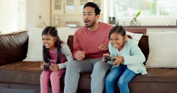 Papa Kinder Spielen Und Gewinnen Ein Videospiel Einen Wettbewerb Oder — Stockvideo