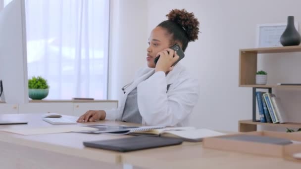 Douleur Cou Médecin Femme Lors Appel Téléphonique Hôpital Pour Des — Video