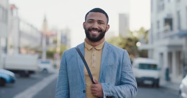 Посмішка Бізнес Обличчя Людиною Місті Корпоративних Місій Розвитку Щасливий Впевненість — стокове відео