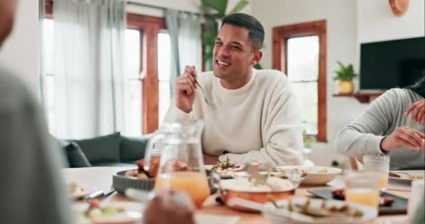 Man Laughing Talking Family Food House Social Gathering Holiday Lunch — Αρχείο Βίντεο