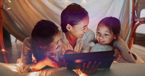 Children Tablet Mother Her Girls Bedroom Tent Together Reading Story — Stockvideo