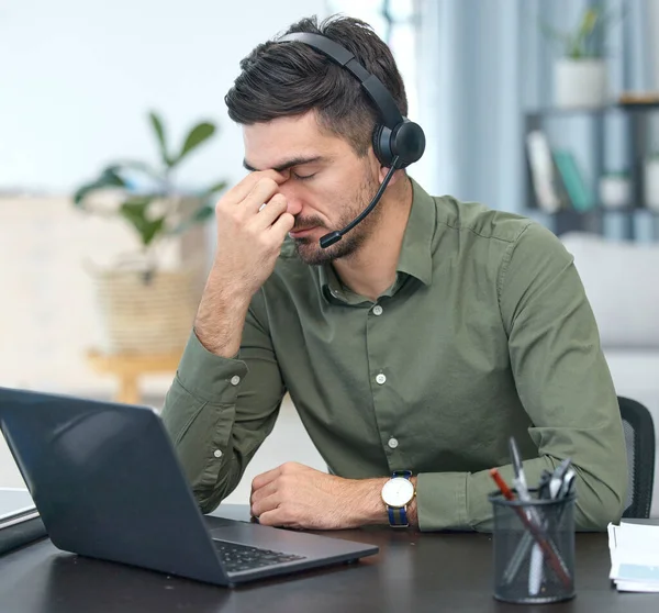 Man Laptop Headache Call Center Stress Debt Customer Service Support — Stock Photo, Image